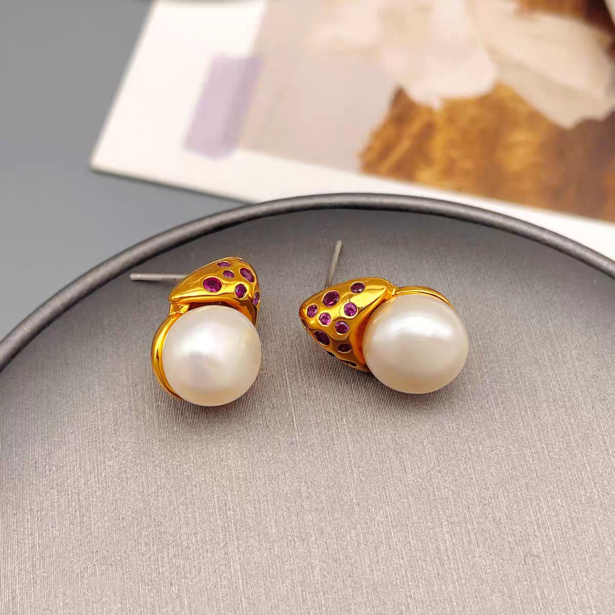 天然淡水珍珠耳钉 新品小众轻奢小蘑菇耳饰