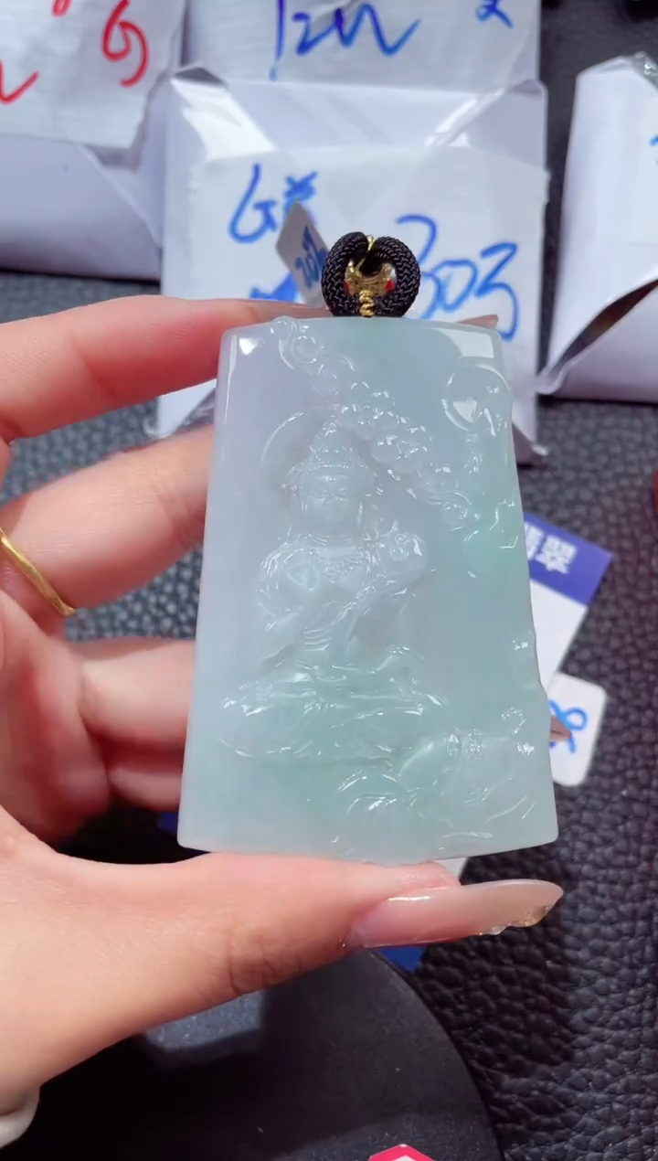 颈饰未镶嵌翡翠5