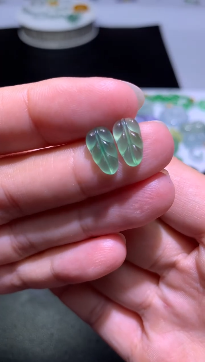 定制翡翠未镶嵌毛货