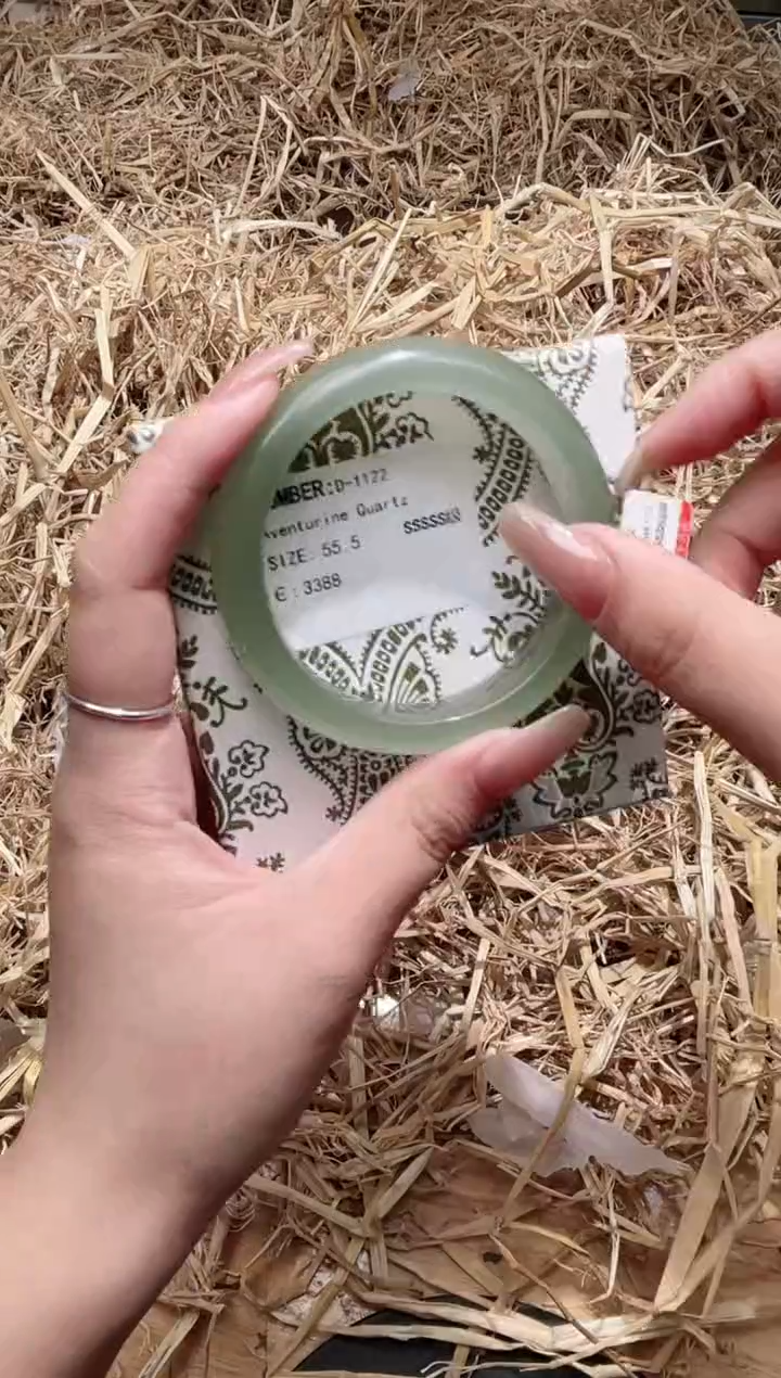 未镶嵌手镯石英质玉D1122B