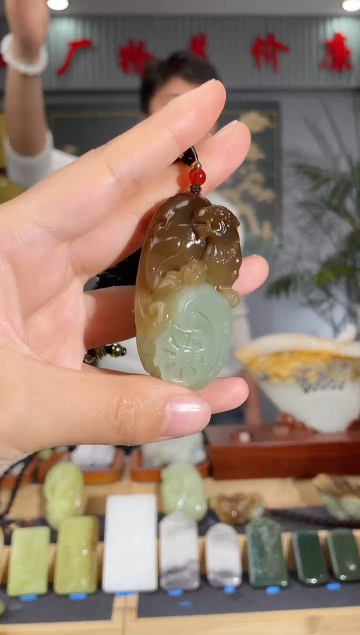 【闪购商品】和田玉颈饰未镶嵌拍一发一 多样性发货