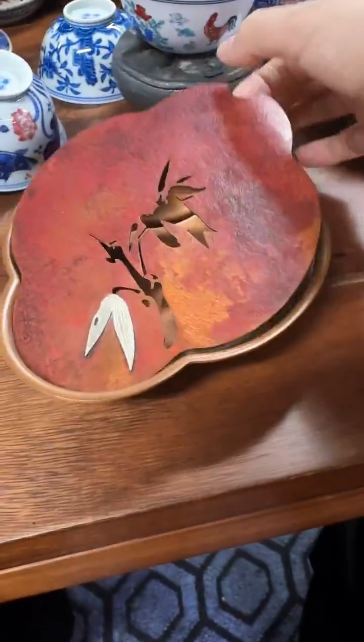 千万仓库 早点炸完回家过年 茶具