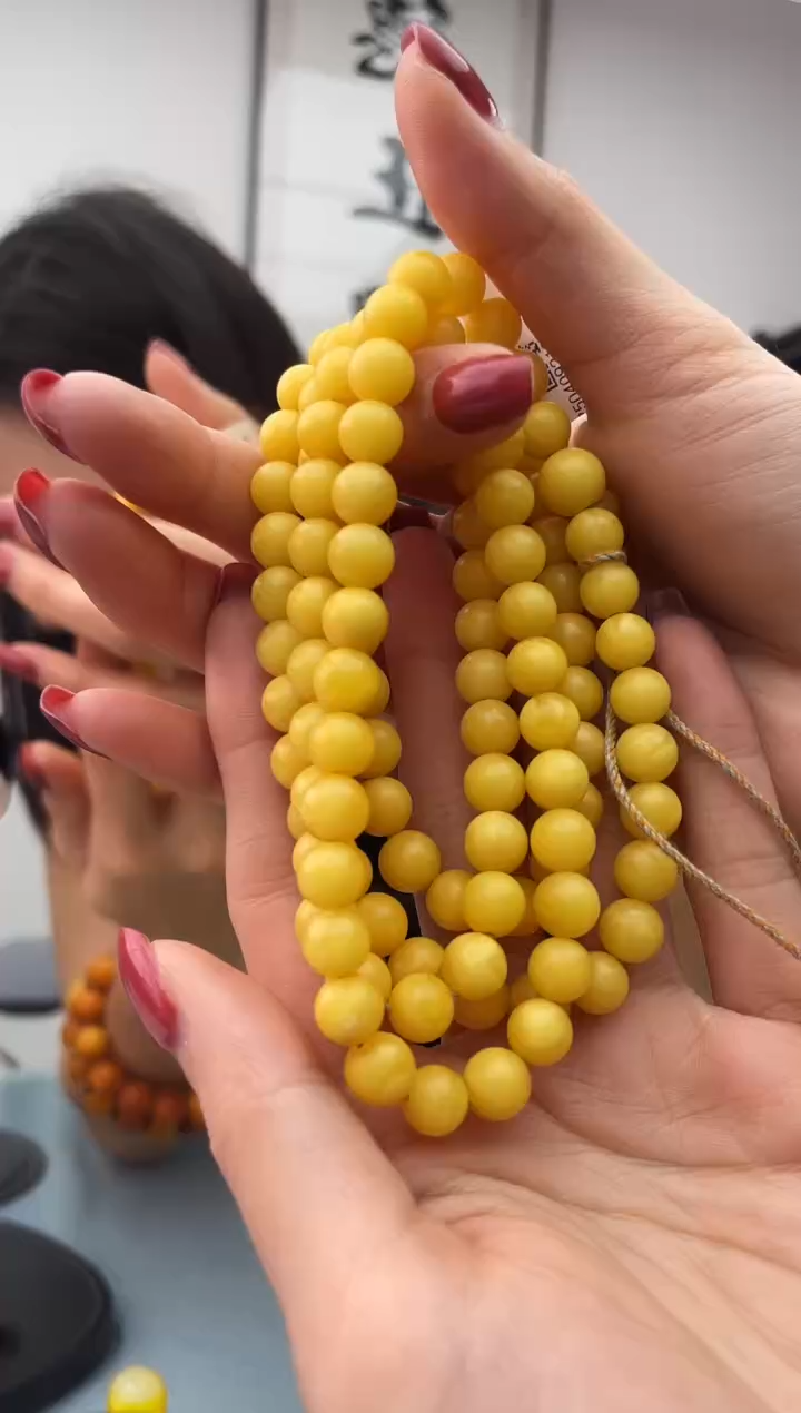 未镶嵌琥珀珠宝奇石假一罚十，035.7+发一件