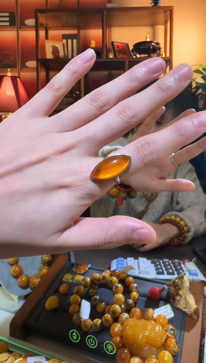 琥珀颈饰银S925镶嵌7539天然蜜蜡珠宝奇石