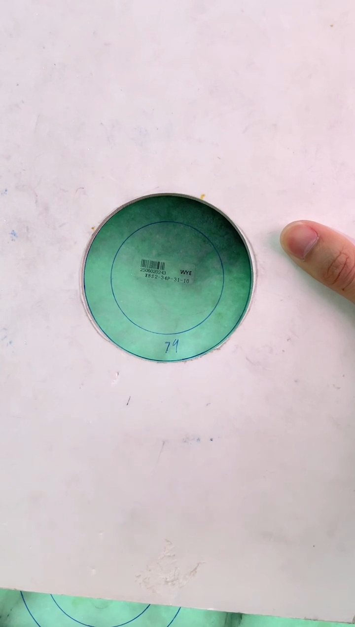 定制翡翠手镯未镶嵌手镯ADL/DZS