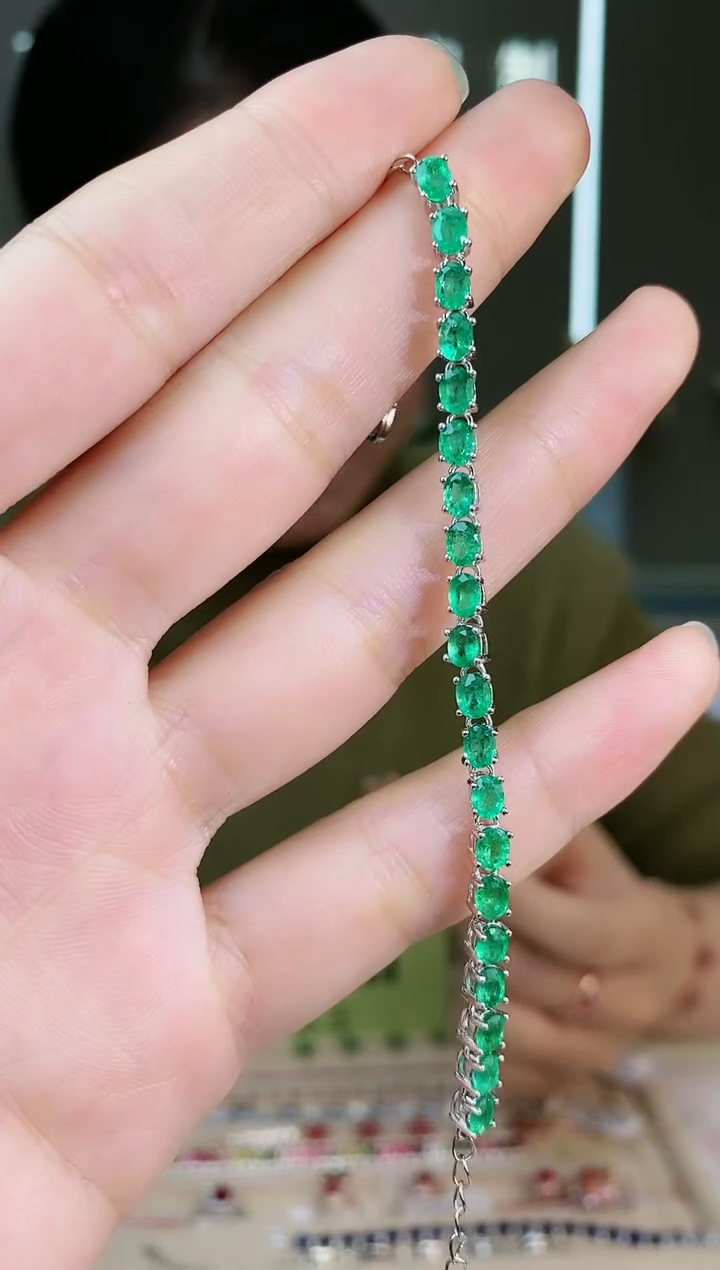 【闪购商品】祖母绿手链银S925镶嵌手链