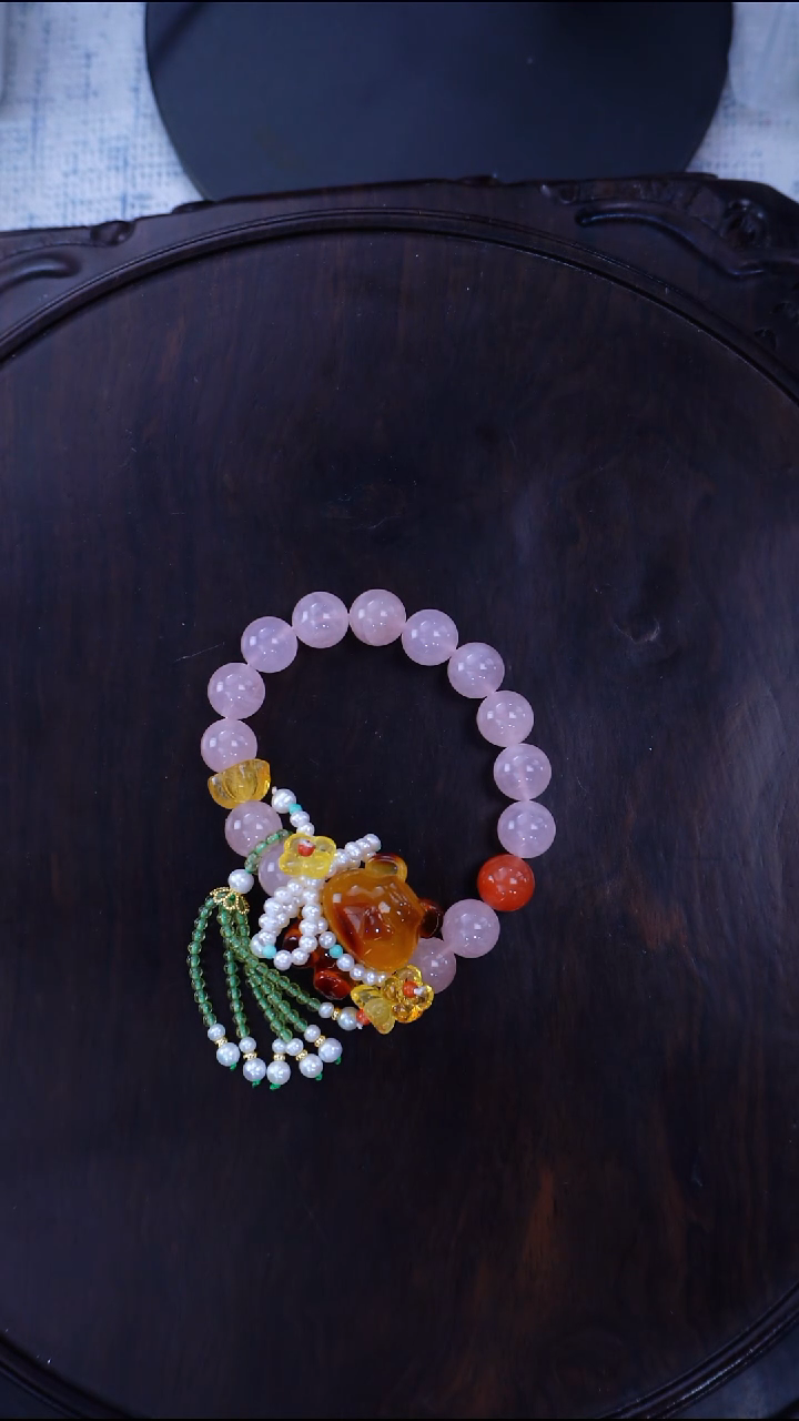 手链琥珀未镶嵌1.4日 多样性发其一