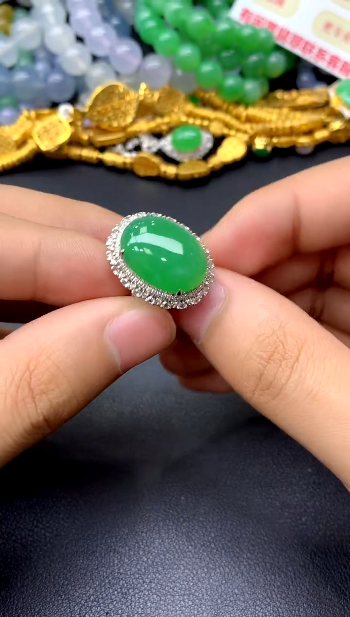 18K金镶嵌戒指翡翠331-中国好珍宝
