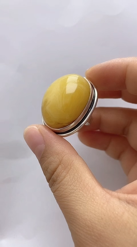 【闪购商品】琥珀裸石银S925镶嵌蜜蜡戒指