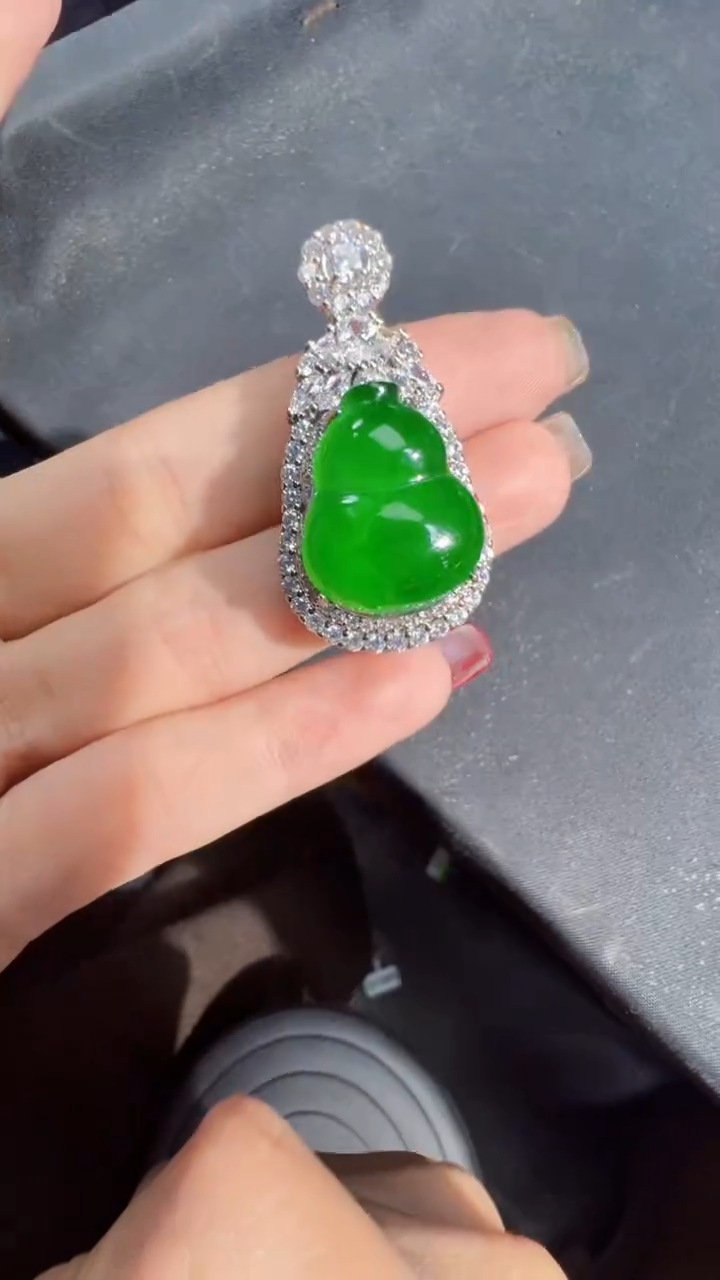 【闪购商品】定制翡翠未镶嵌葫芦商品多样性发货1