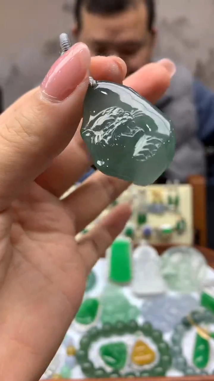 【闪购商品】翡翠颈饰未镶嵌31-天然翡翠