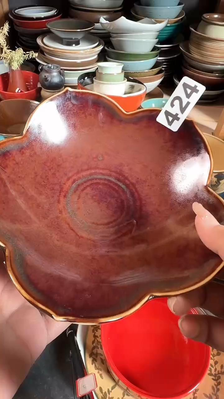 【闪购商品】碗424黑金花瓣盘        