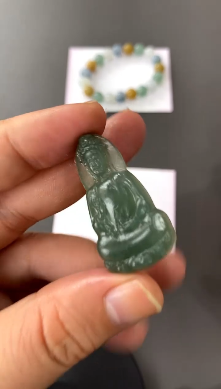 【闪购商品】定制翡翠18K金镶嵌观音