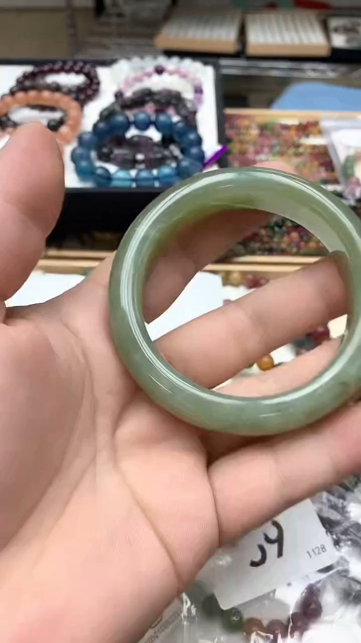 【闪购商品】和田玉（糖玉）手镯未镶嵌手链42