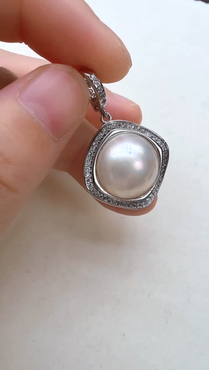 合金拼合珍珠（马贝珠）颈饰银色四方