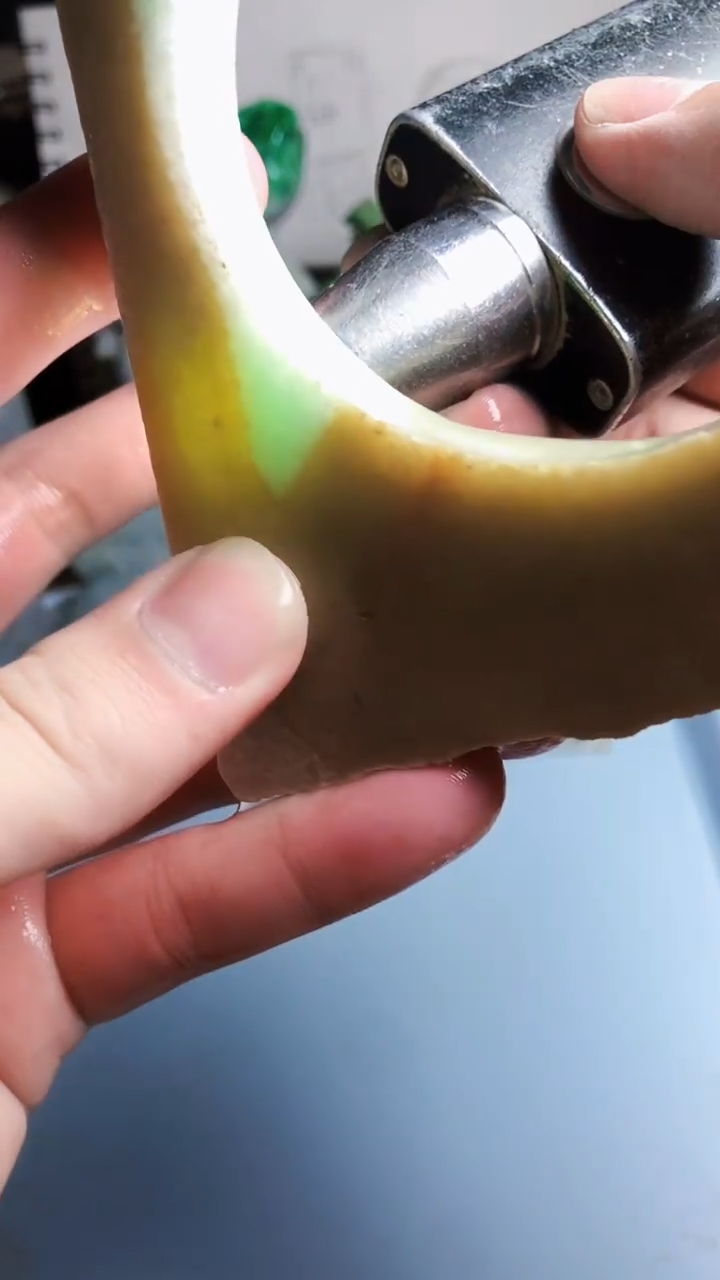 翡翠未镶嵌颈饰天然A货翡翠