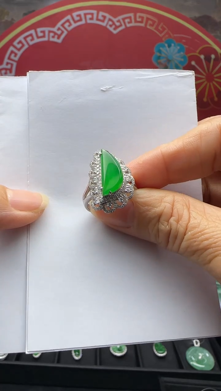 【闪购商品】翡翠戒指18K金镶嵌退货扣运营费100