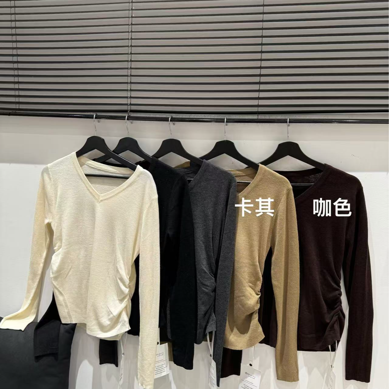 秋冬新款厂家样板清货毛衣 54