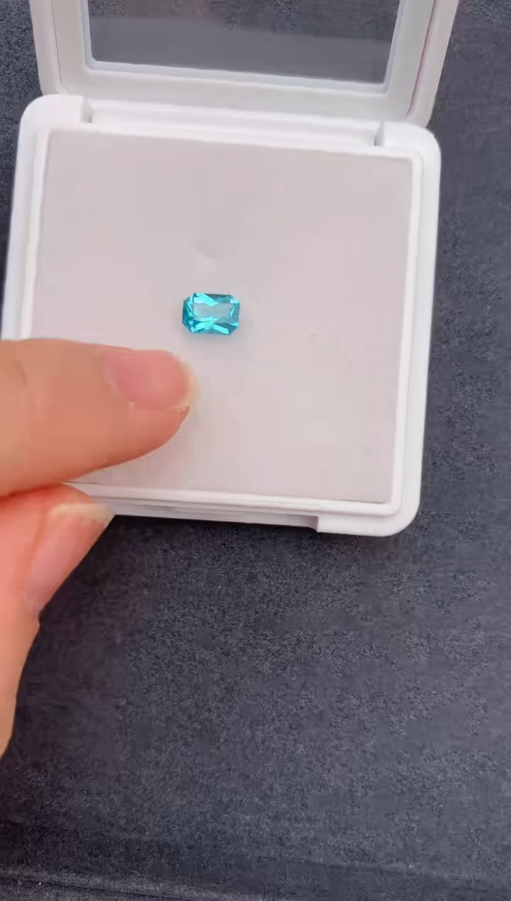 【闪购商品】磷灰石裸石未镶嵌94分磷灰石