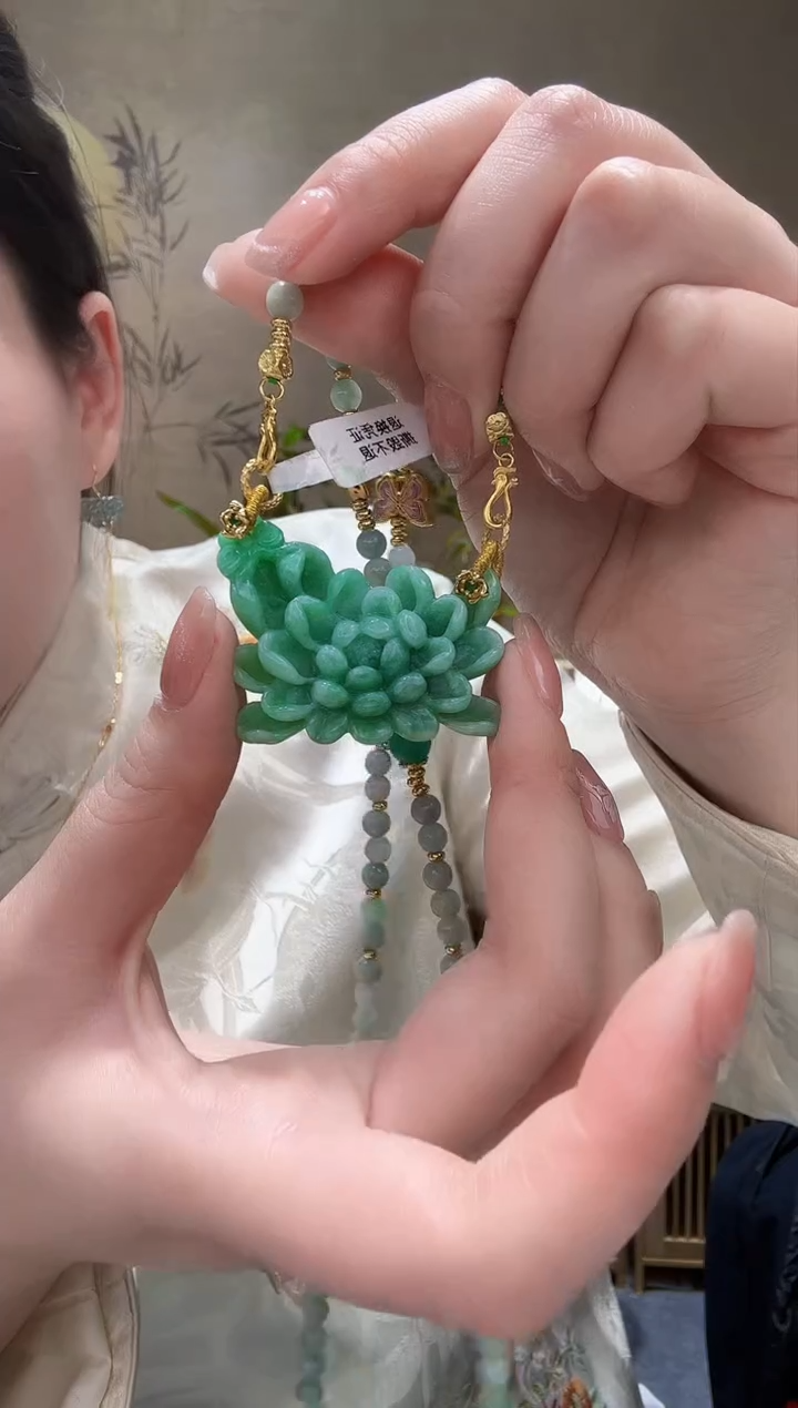 【闪购商品】翡翠颈饰未镶嵌吊坠