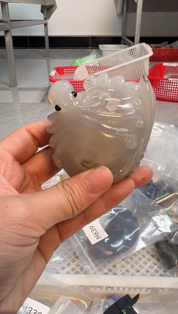 未镶嵌玛瑙/玉髓珠宝奇石M301