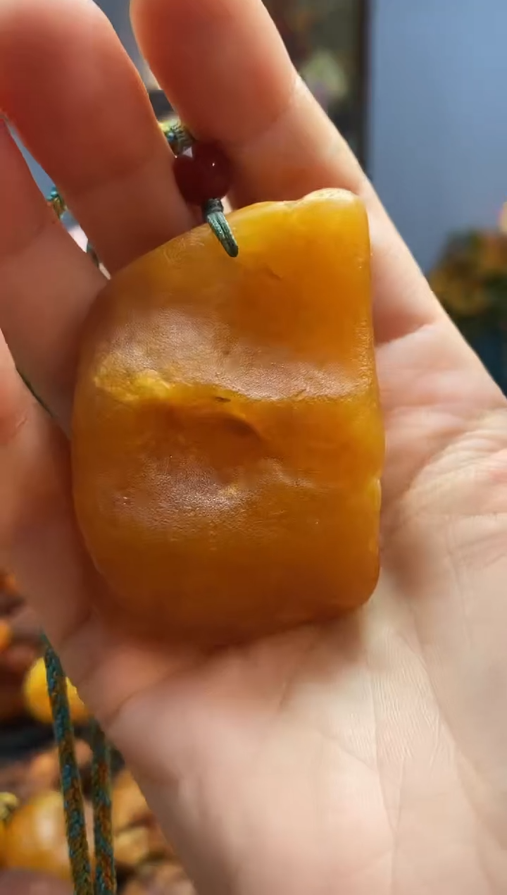 琥珀颈饰未镶嵌挂件