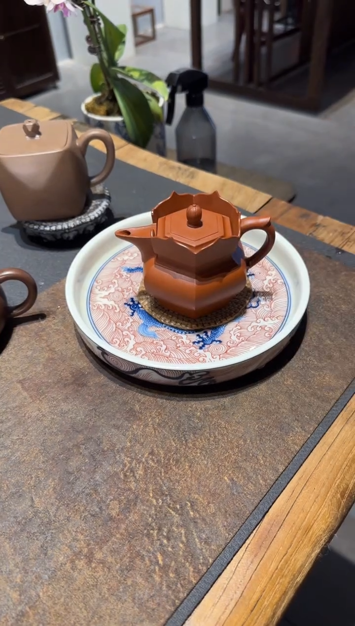 【闪购商品】紫砂茶壶朱泥小僧帽 135cc