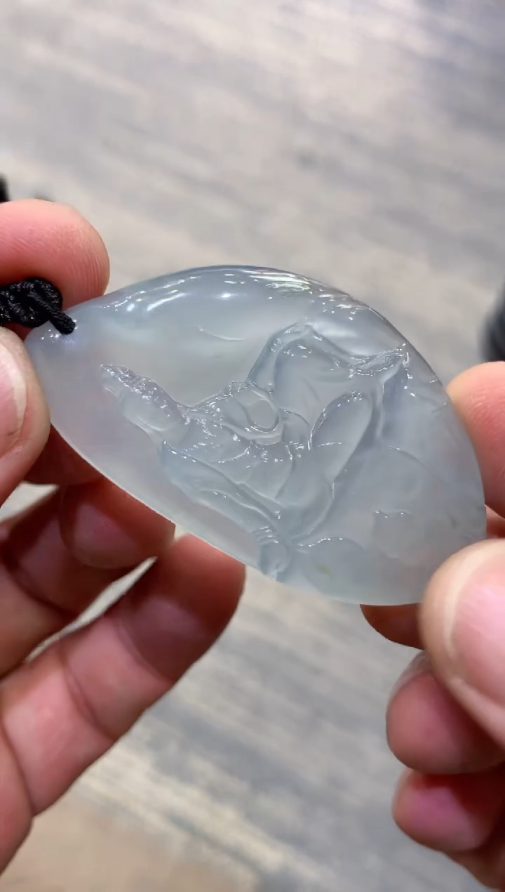 颈饰未镶嵌翡翠天然A货翡翠