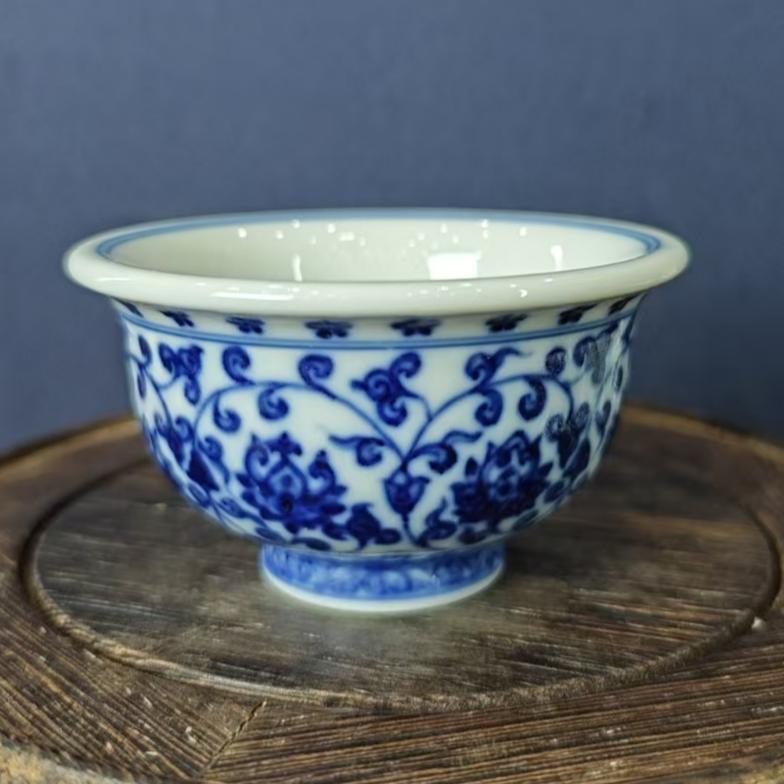 010函夏非遗三哥sg青花缠枝莲小永乐压手杯