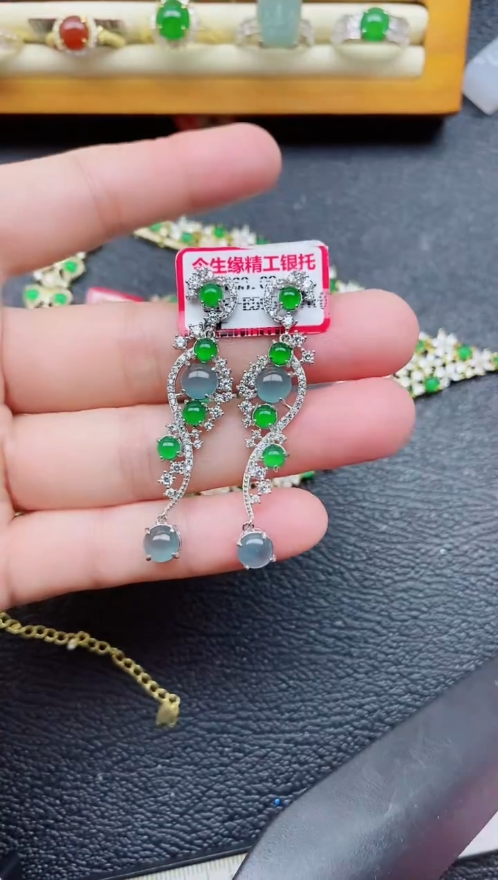 银S925镶嵌戒指翡翠1