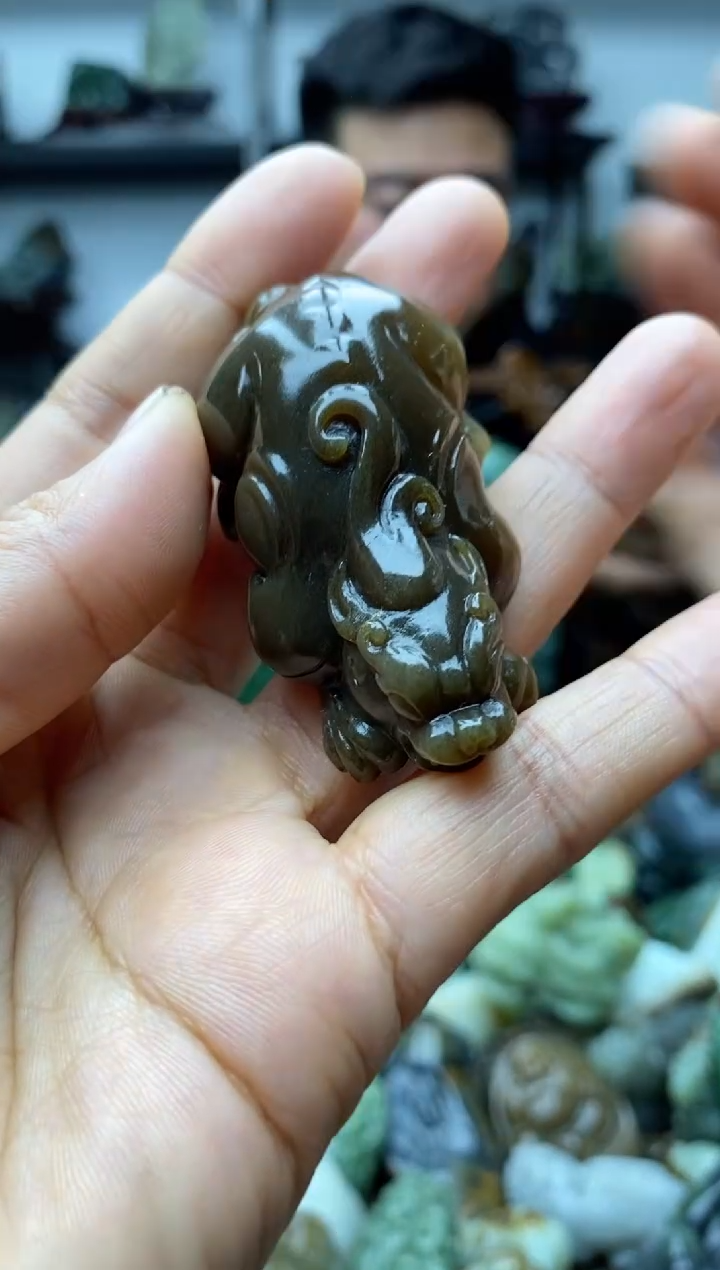 未镶嵌和田玉把件1