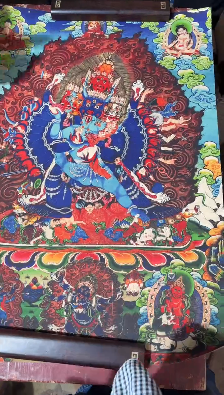 卷轴画龙妹的唐卡tk16