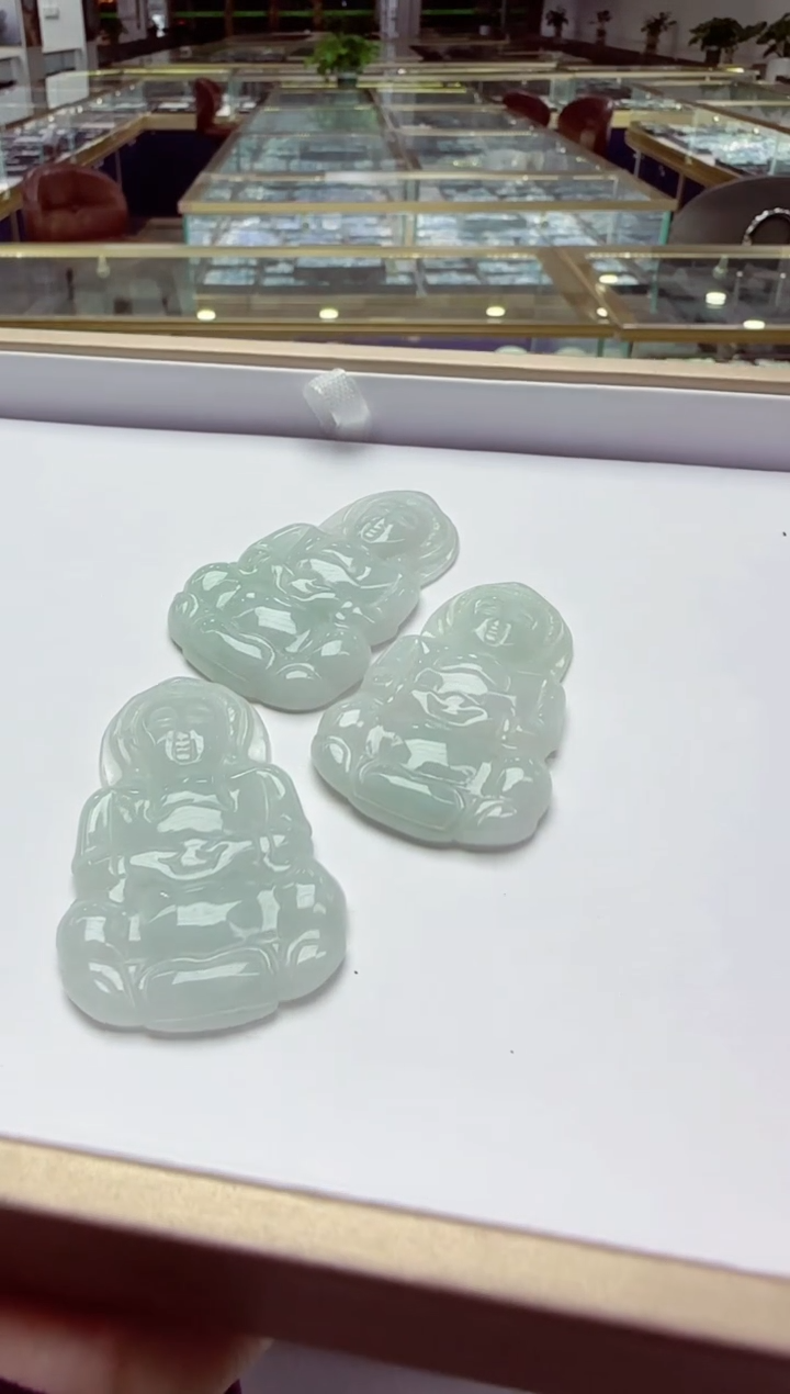 颈饰未镶嵌翡翠多样性发其一