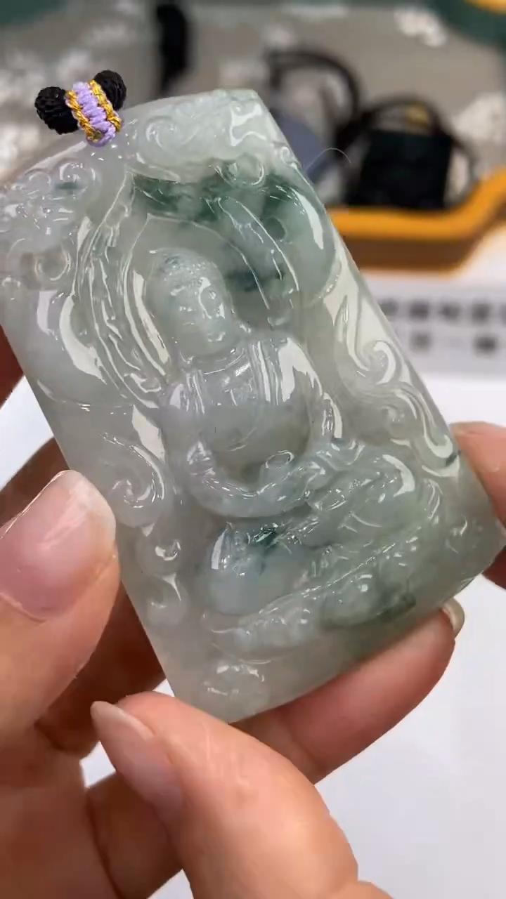 【闪购商品】翡翠挂件未镶嵌2206743  
