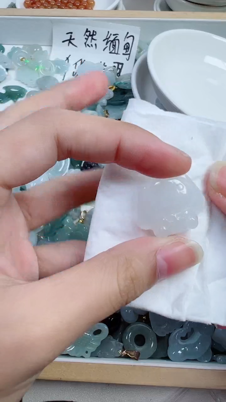 散珠翡翠281号链接，A货翡翠