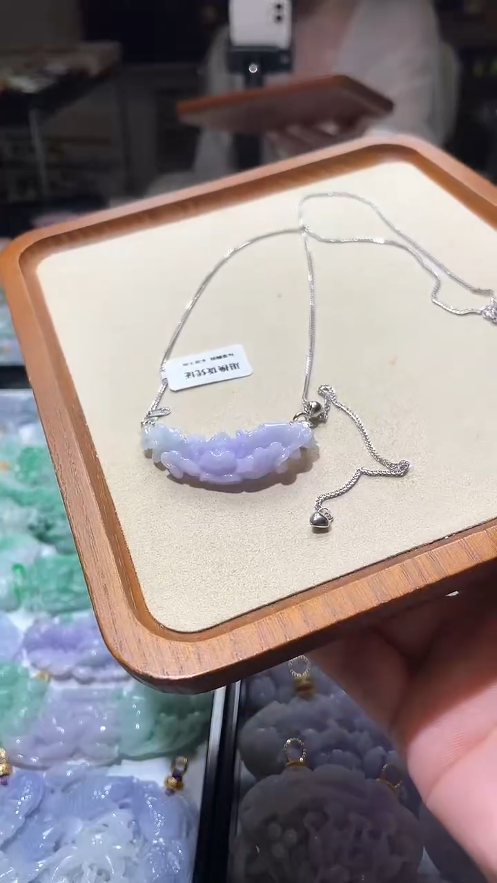 【闪购商品】翡翠颈饰未镶嵌吊坠