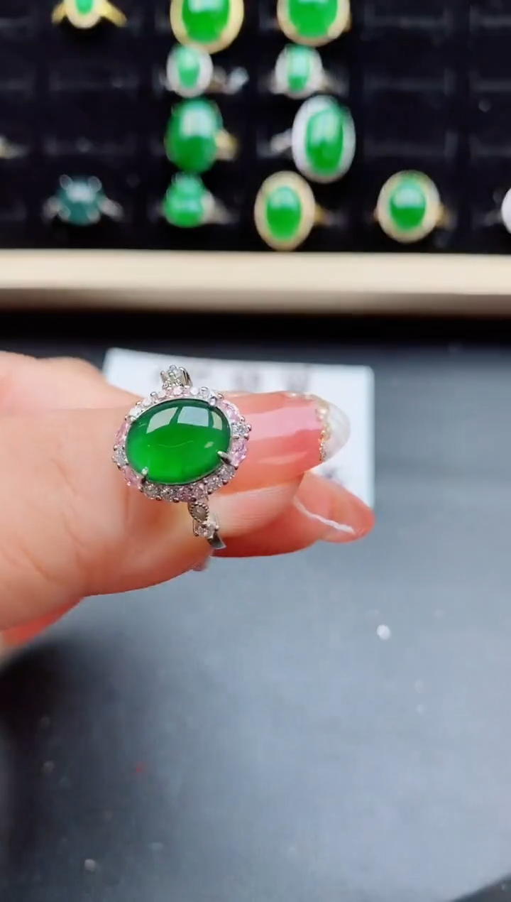 【闪购商品】翡翠戒指银S925镶嵌23232