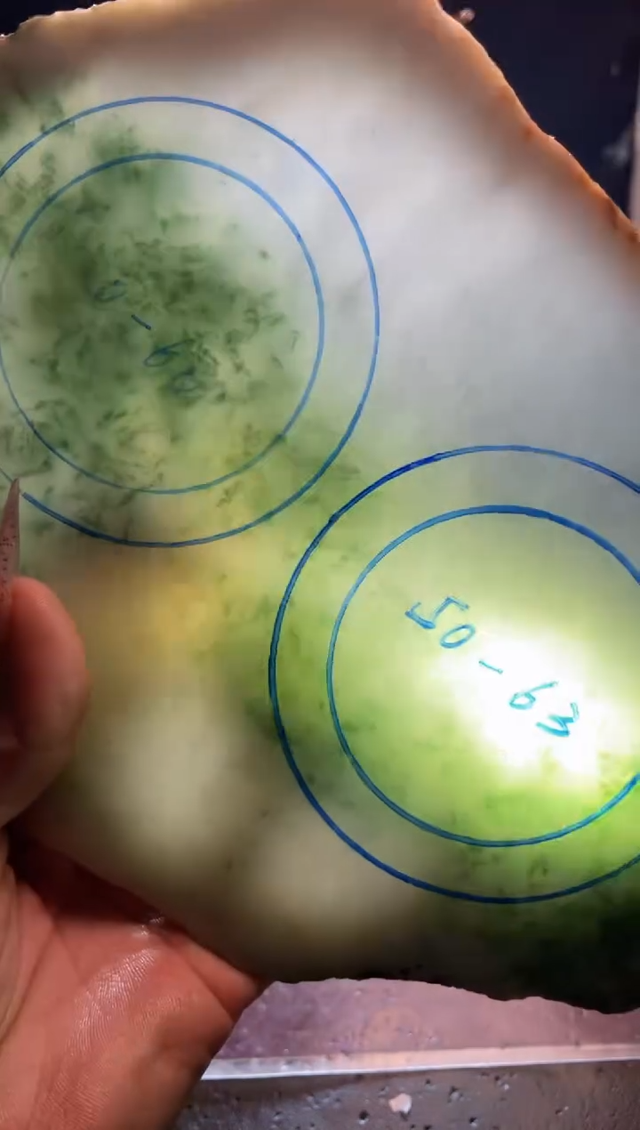 未镶嵌翡翠定制翡翠D****界翡翠