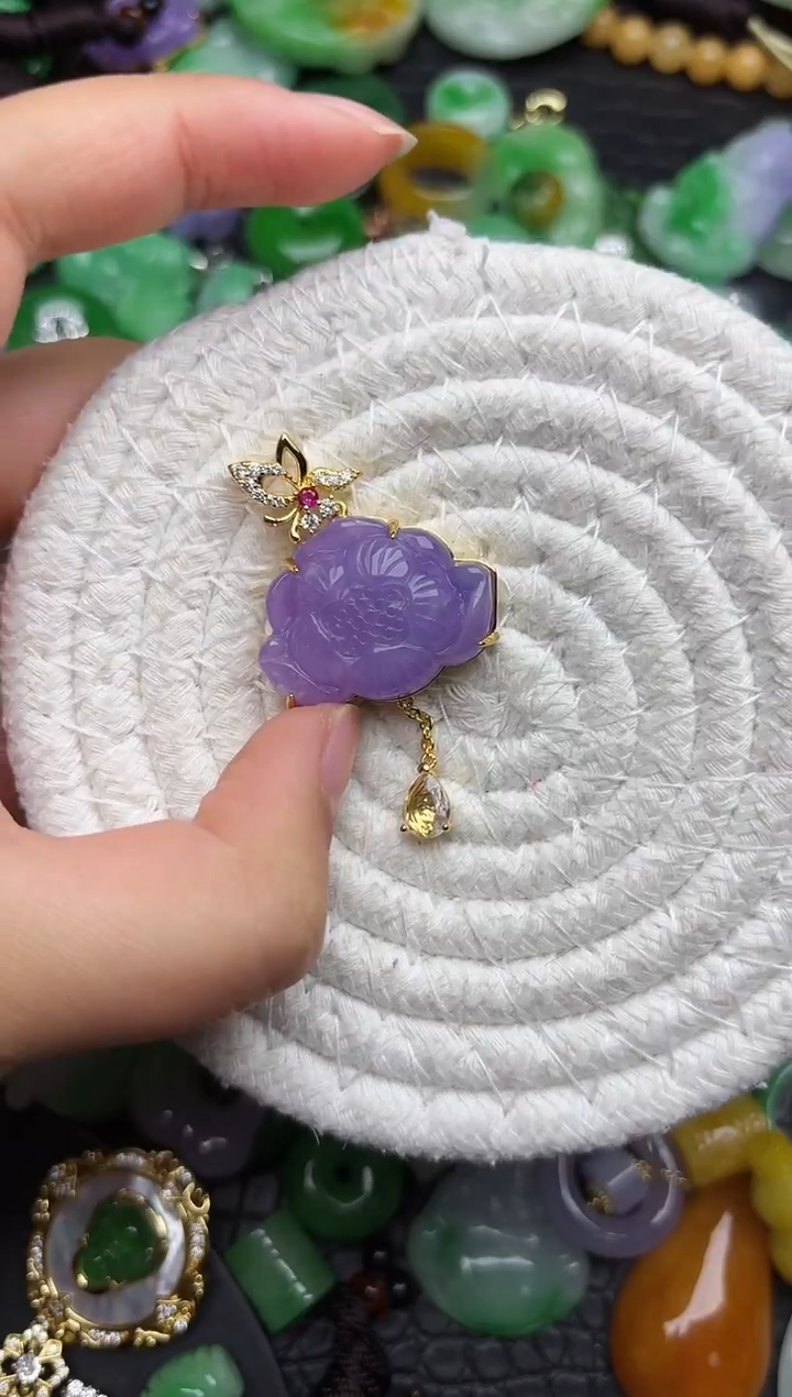 颈饰未镶嵌翡翠缅甸翡翠吊坠