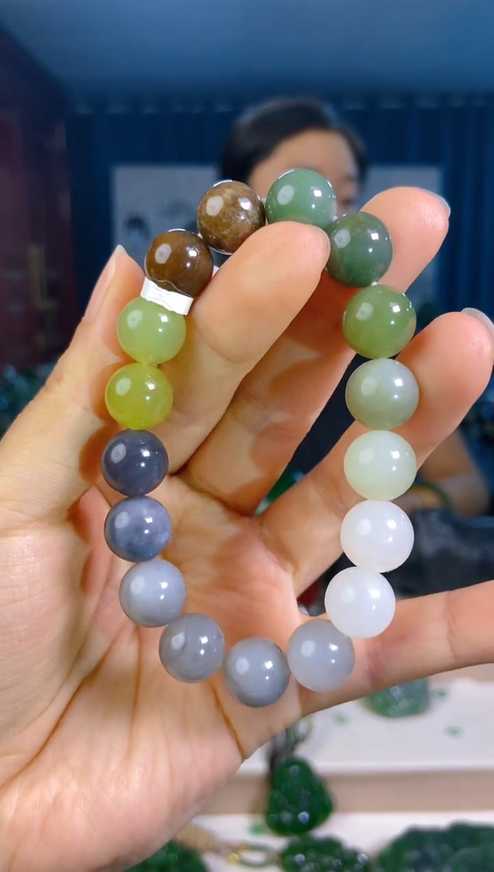 和田玉未镶嵌挂件1