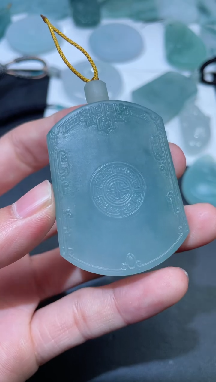 【闪购商品】定制翡翠未镶嵌翡翠a货   未镶嵌