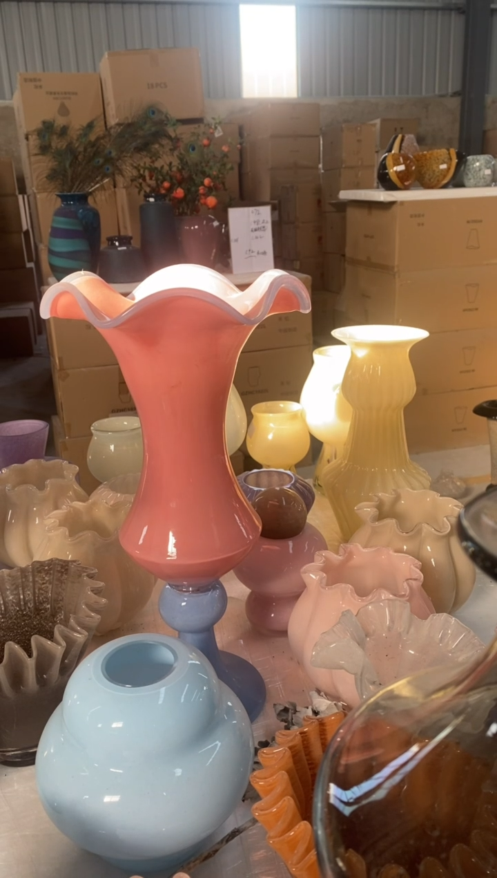 【闪购商品】玻璃113 M1