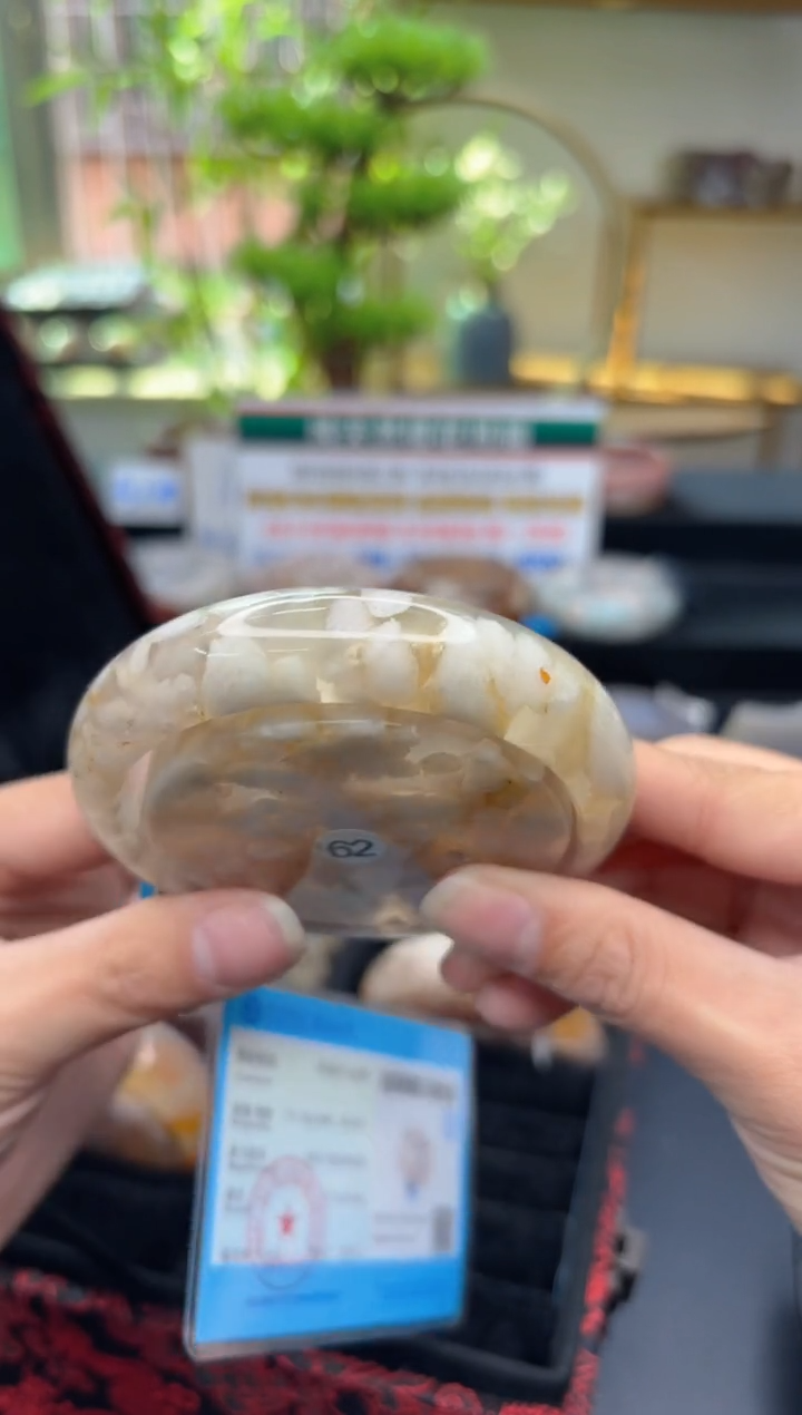 【闪购商品】石英质玉手镯未镶嵌C854(62圈赠送镯心)