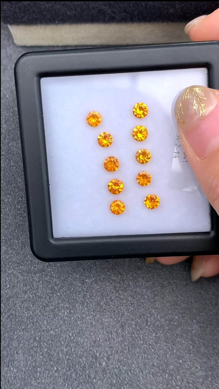 【闪购商品】石榴石无未镶嵌10颗