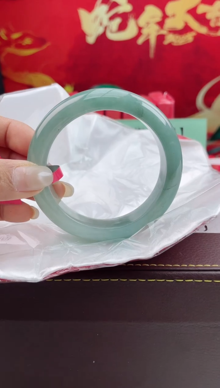 【闪购商品】翡翠手镯未镶嵌3翡翠手镯（微瑕）60