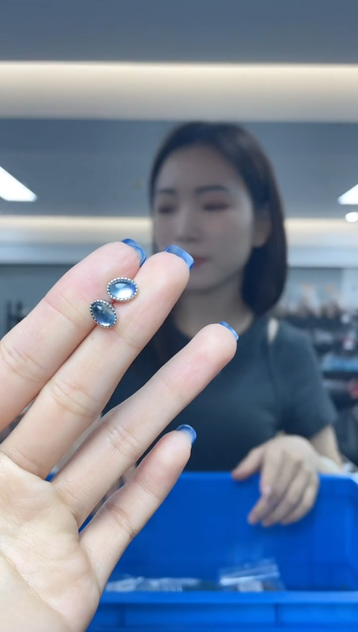 海蓝宝石耳钉未镶嵌多样性发一件