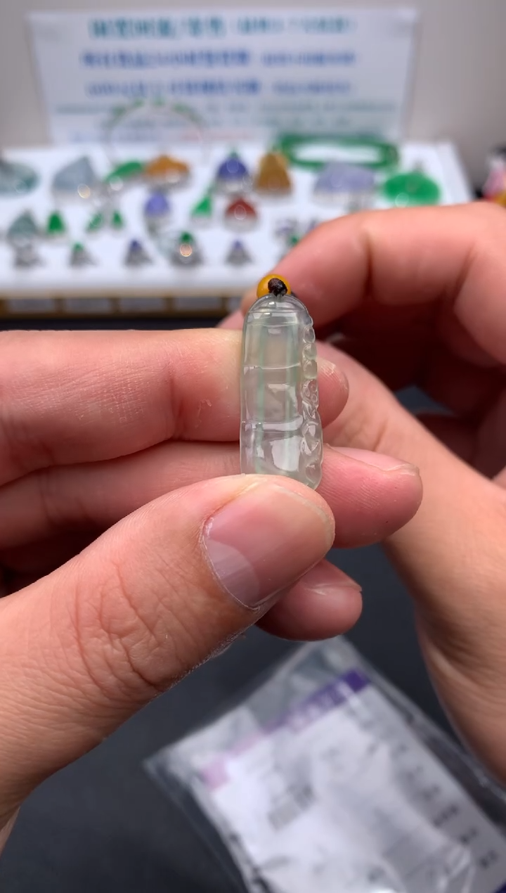 【闪购商品】定制翡翠未镶嵌模式推广期24小时鉴赏期