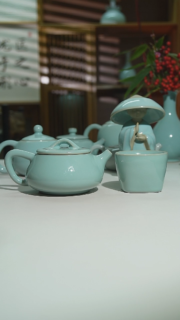 珑匠天青支钉石瓢壶不开片二级一壶一杯