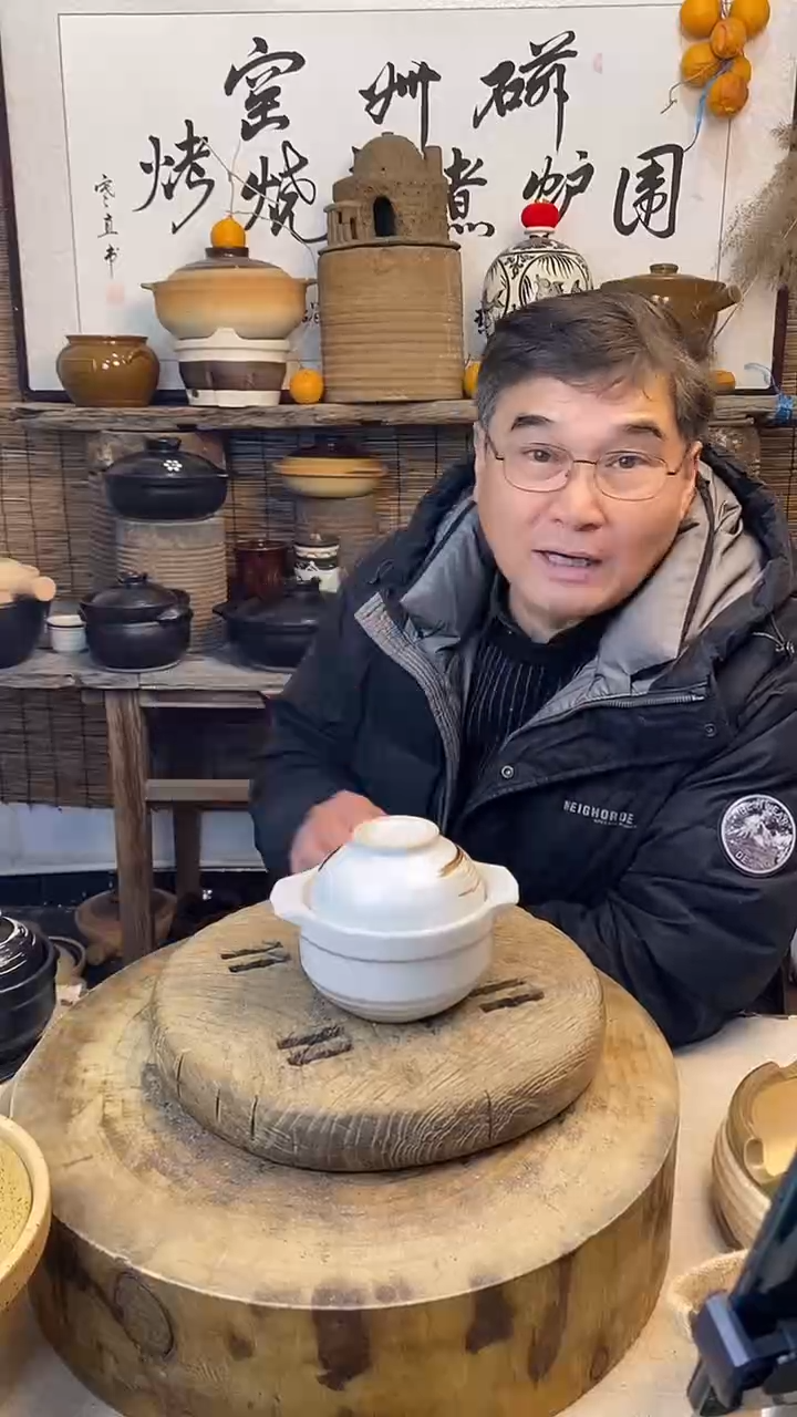 土陶慕白小炖盅 小土锅（容量400ml可明火）    