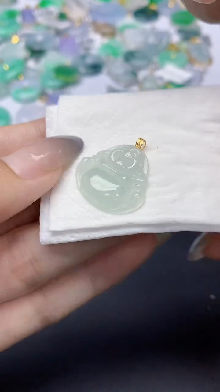 翡翠未镶嵌颈饰天然缅甸a货翡翠